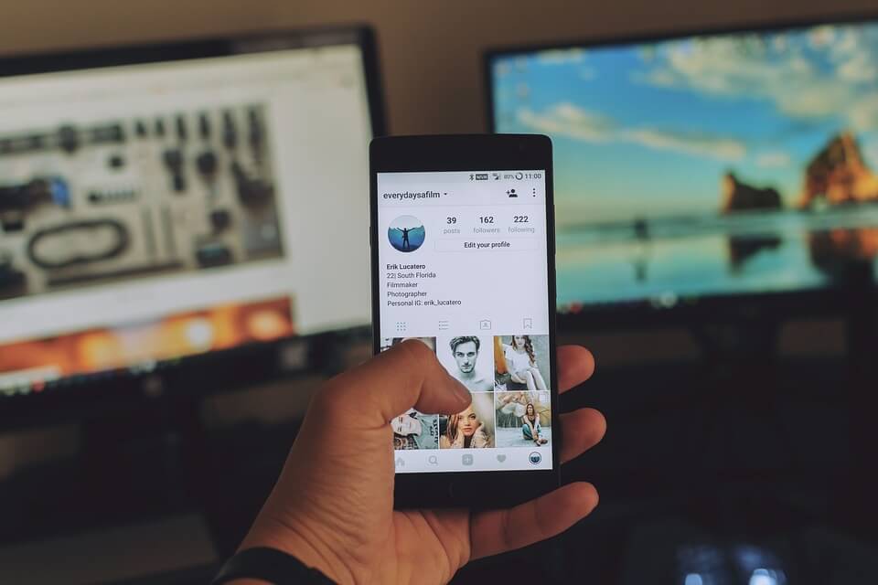 How to Log Out of Instagram post image