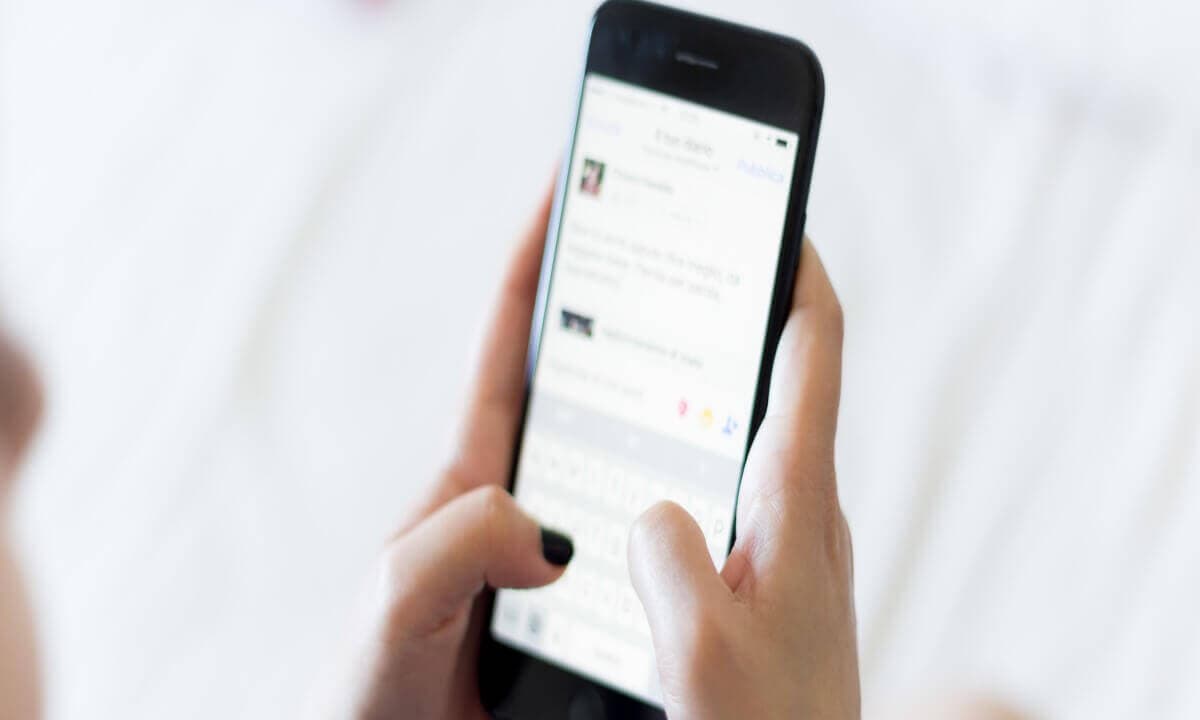 how to mute someone on Instagram post image